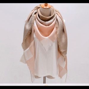 COPY - Extra large square scarf (New)